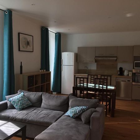 Magnifique Et Lumineux Appartement Au Coeur Du Sancy Saint-Nectaire Luaran gambar